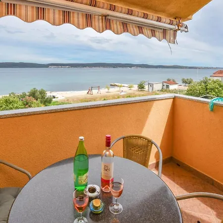 Apartament Taya