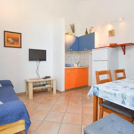 Taya Apartman *