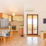 Taya Apartment
